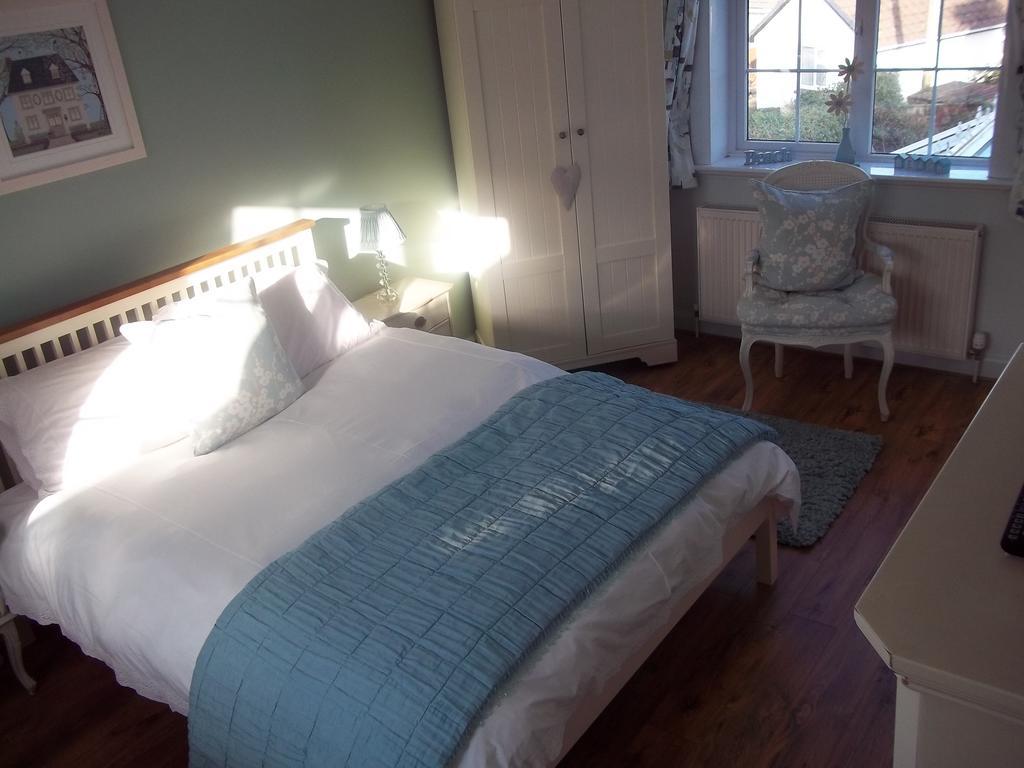 Downsfield Bed And Breakfast St Ives  Ruang foto