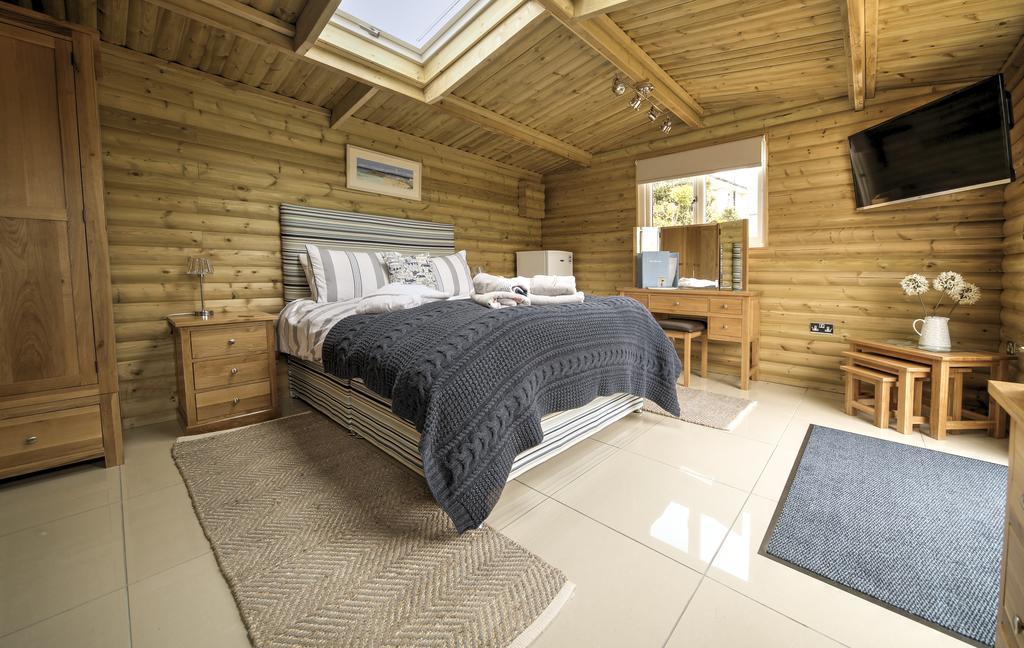 Downsfield Bed And Breakfast St Ives  Bagian luar foto